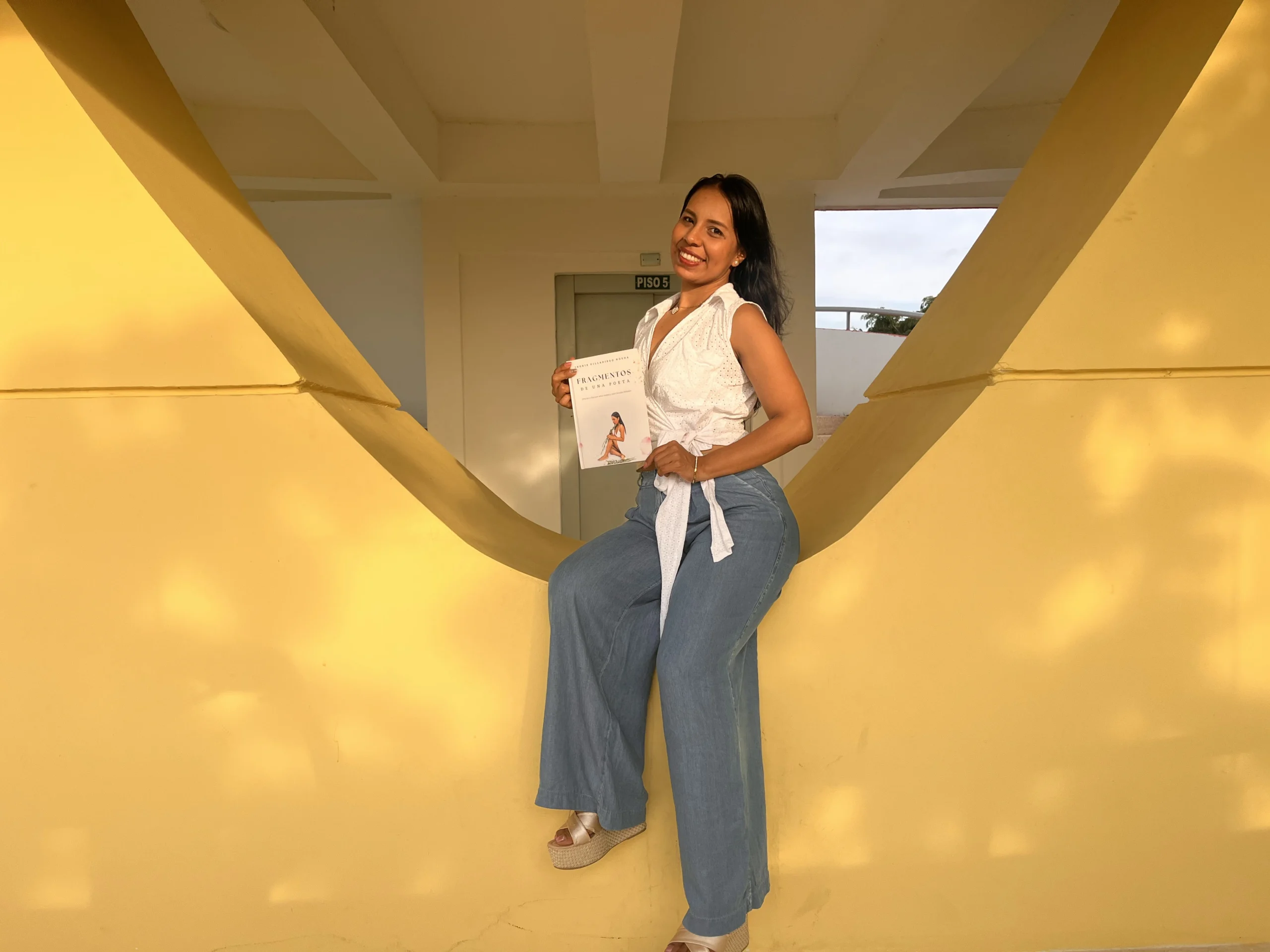 Ingris Paola Villadiego Novoa publica Fragmentos de una poeta, un viaje lírico hacia la sanación y la autenticidad